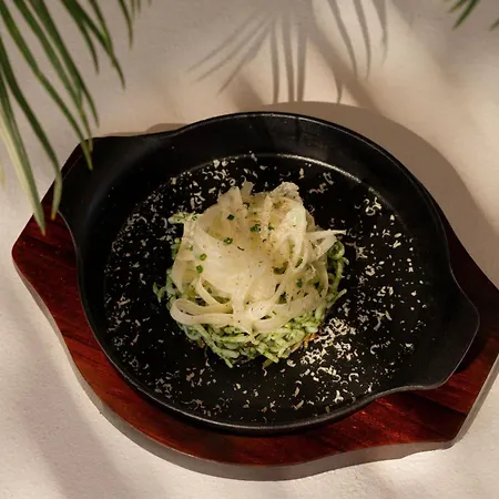 فندق Cosme, A Luxury Collection Resort, Paros 5*