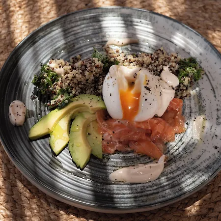 Cosme, A Luxury Collection Resort, Paros فندق