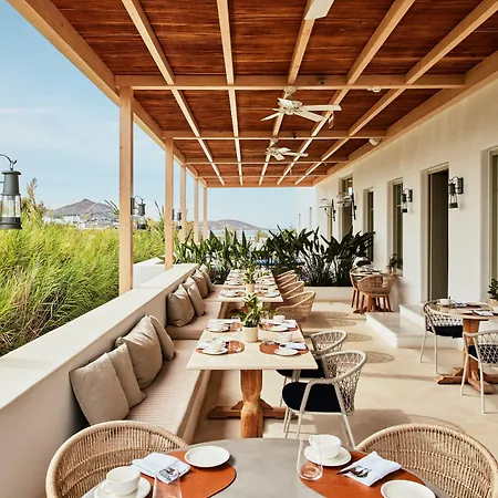 Cosme, A Luxury Collection Resort, Paros فندق 5*