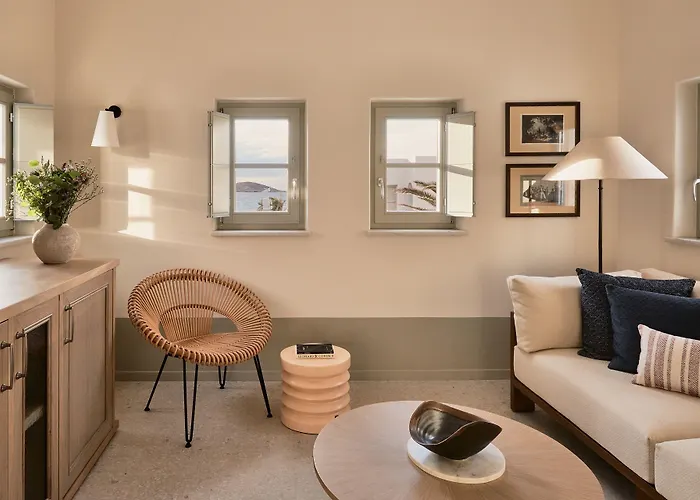 Cosme, A Luxury Collection Resort, Paros 5* ناوسا