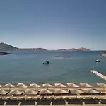 Cosme, A Luxury Collection Resort, Paros