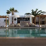 Cosme, A Luxury Collection Resort, Paros Naousa
