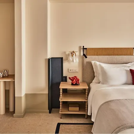 Cosme, A Luxury Collection Resort, Paros מלון