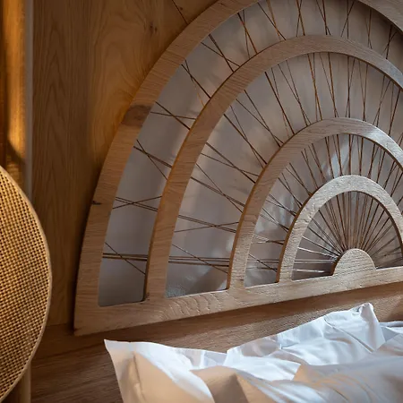 Cosme, A Luxury Collection Resort, Paros מלון נאוסה