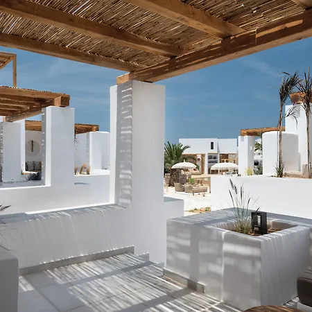 Cosme, A Luxury Collection Resort, Paros 5* נאוסה