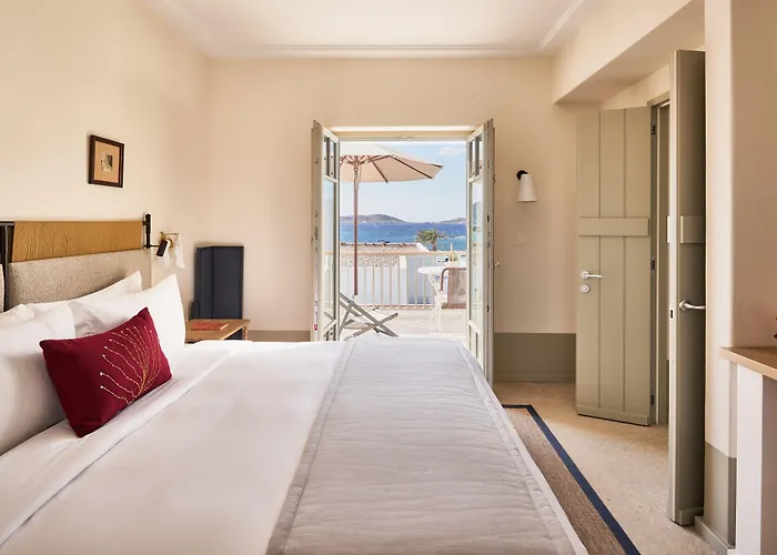 Cosme, A Luxury Collection Resort, Paros Szálloda Náusza